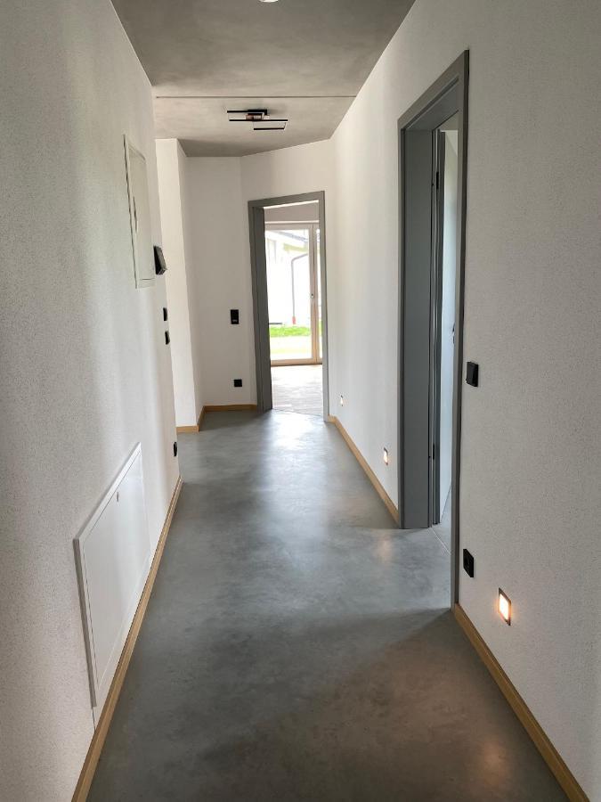 דירות ברייטברון אם כימזי Neubau Gruener Wolpertinger Designwhg 106Qm Barrierefrei מראה חיצוני תמונה