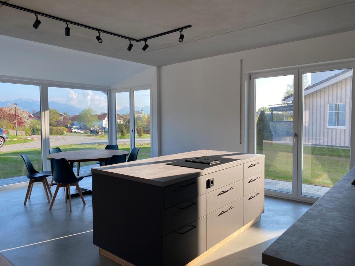 דירות ברייטברון אם כימזי Neubau Gruener Wolpertinger Designwhg 106Qm Barrierefrei מראה חיצוני תמונה
